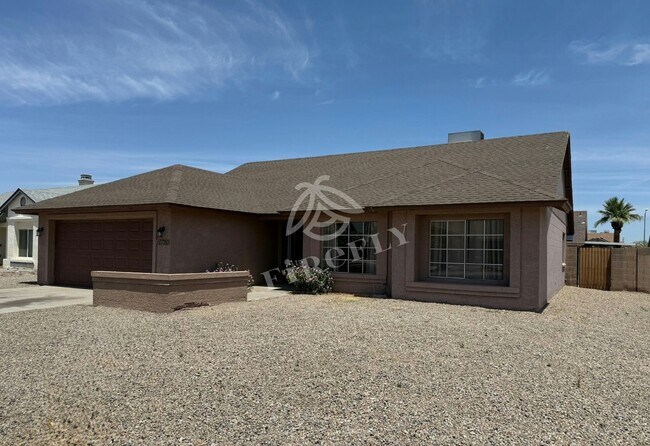 Primary Photo - 10720 W Wagon Wheel Dr