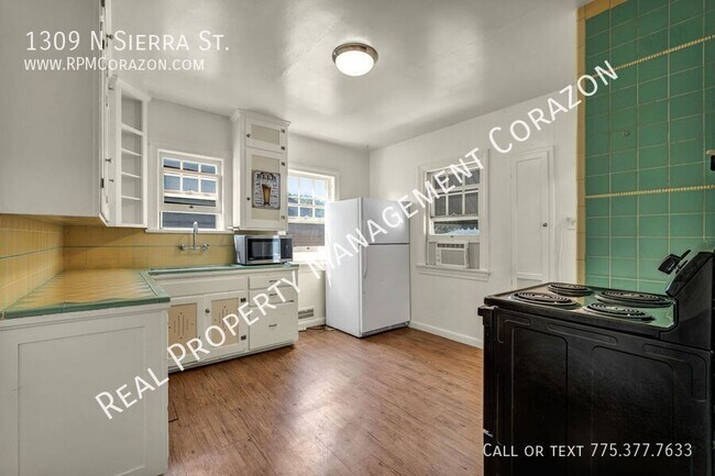 Building Photo - 1309 N Sierra St