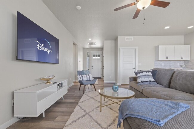 Building Photo - 8311 E Stone Valley St