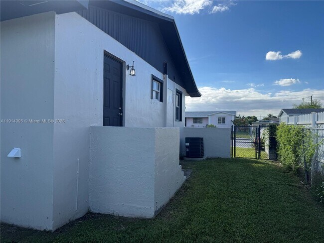 Building Photo - 22105 SW 113th Pl