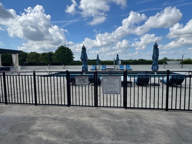 Building Photo - 1300 Ponce de Leon Blvd