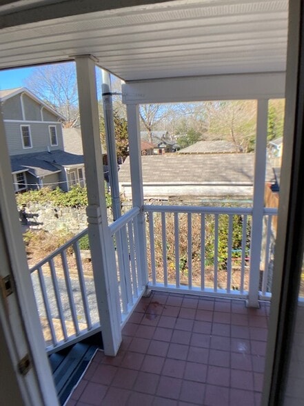 Porch - 561 Page Ave NE