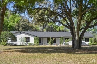 Building Photo - 3636 Lake Buynak Rd