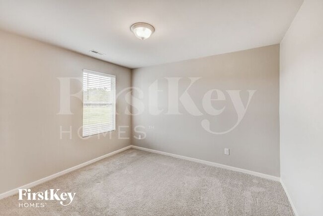Building Photo - 13016 Olmsted Cir