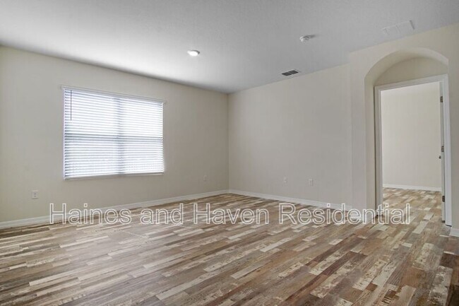 Building Photo - 3189 Royal Tern Dr