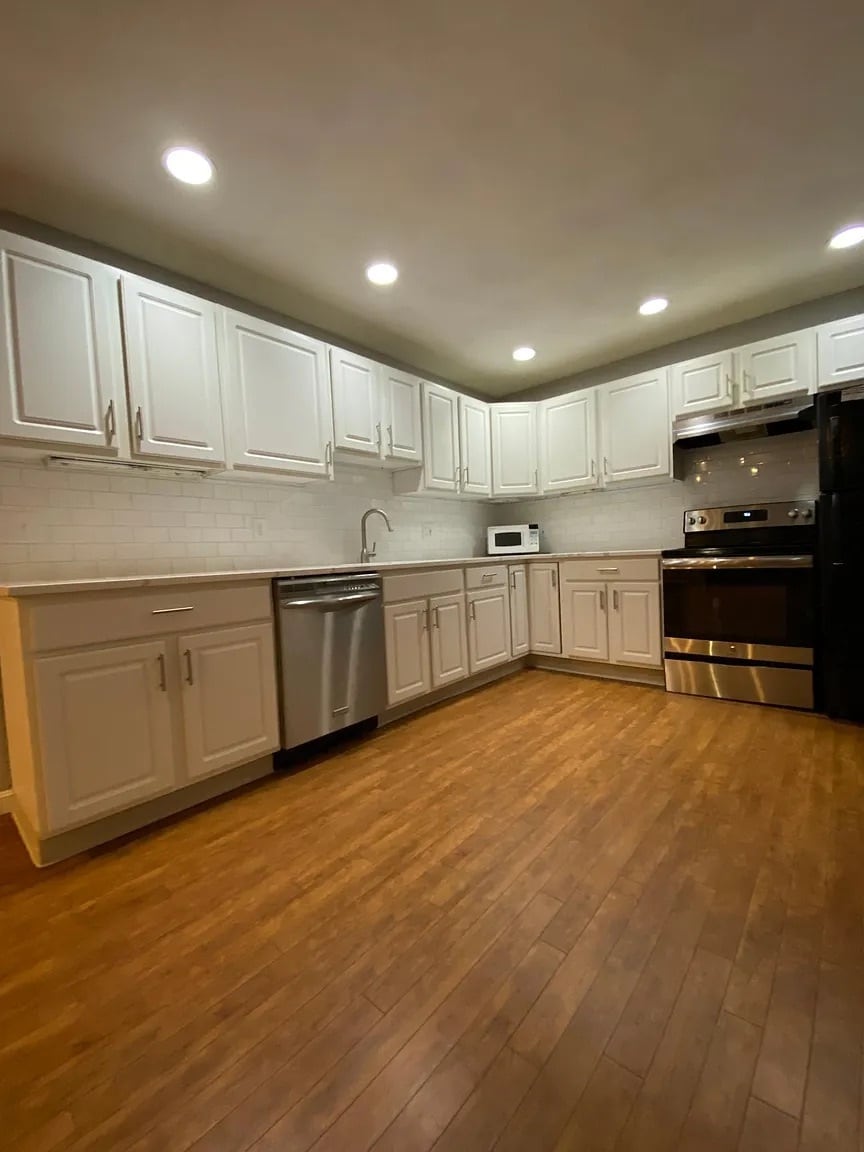 Building Photo - 45 McCoba St