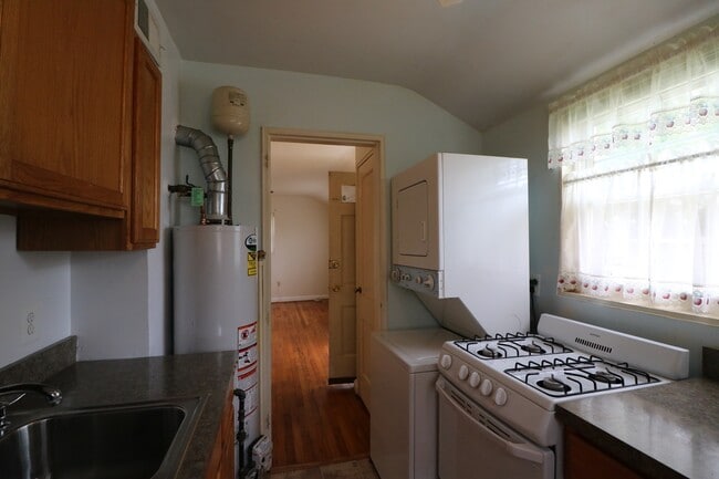 Building Photo - "Coming Soon". - Lovely 2BD/1BA Brick Rambler with large yard!