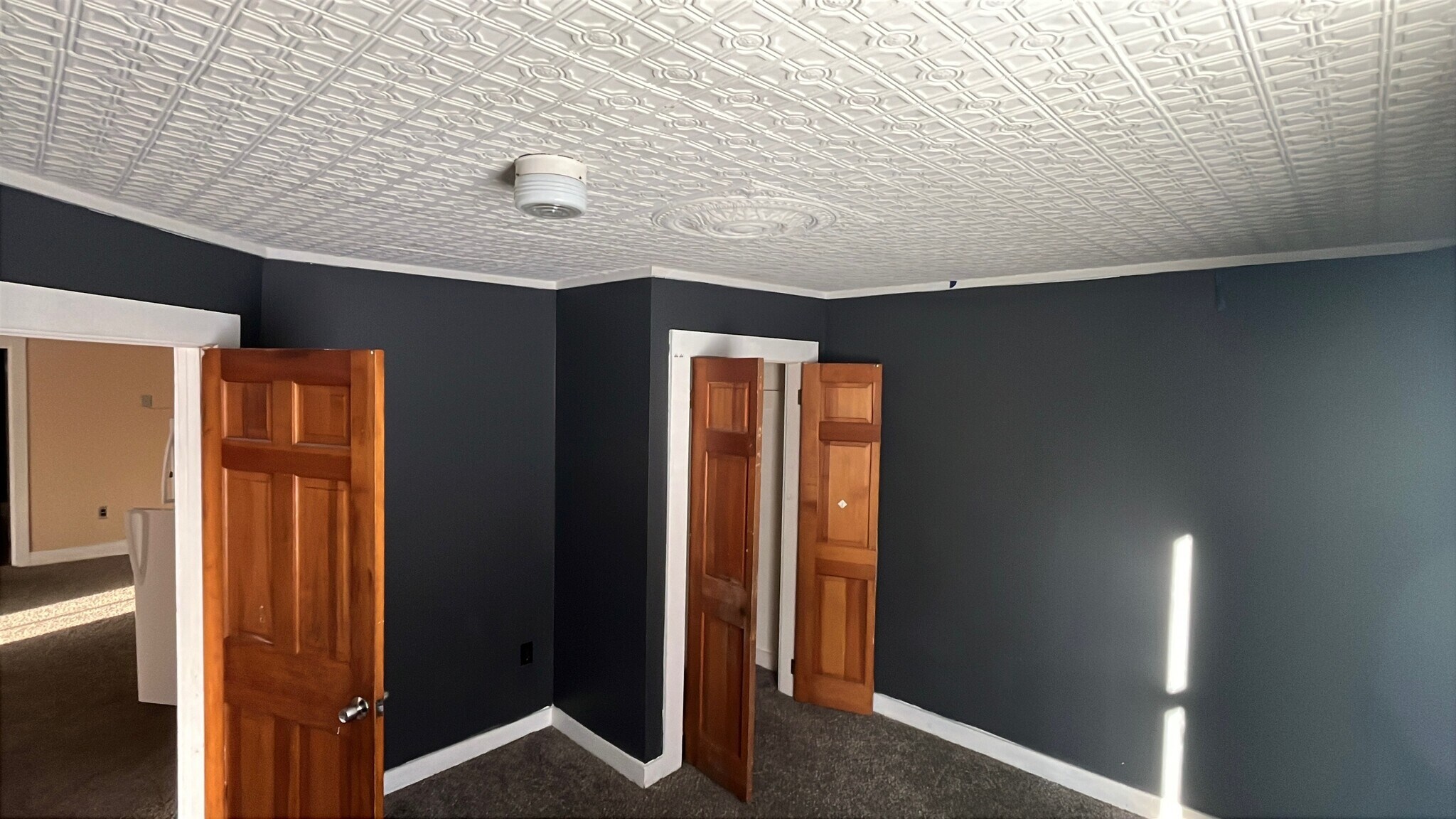 Building Photo - 9 Commercial St