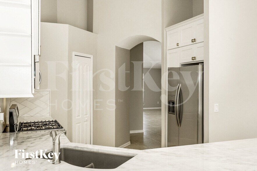 Building Photo - 1689 Austin Ln