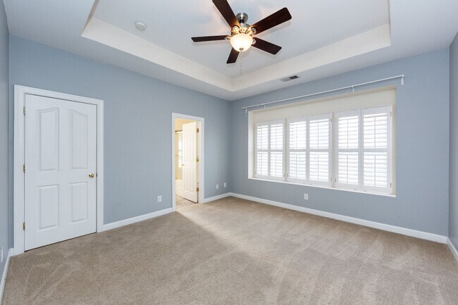 Building Photo - Great Ballantyne Location; Great Schools; 2BR/2BA Condo