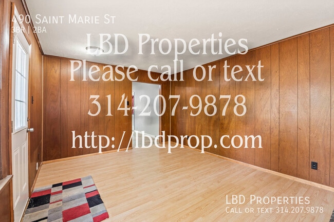 Building Photo - 490 St Marie St