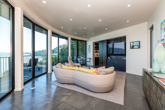 Building Photo - Luxurious Sausalito Breathtaking View Masterpiece! 4BR/3.5BA Home + 1BR/1BA Guest House! Parking!...