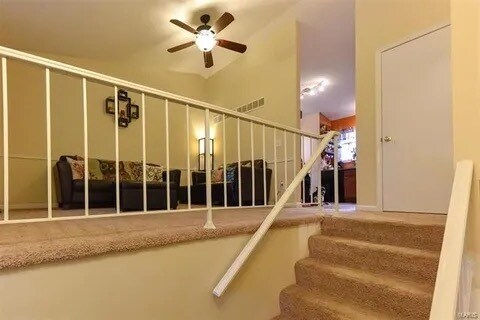 Building Photo - 511 Chapparal Dr