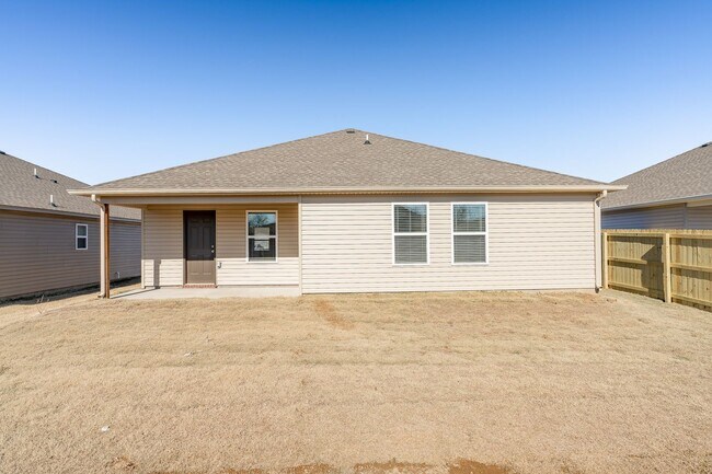 Building Photo - 3-bedroom 2 bath Home in Fayetteville!!