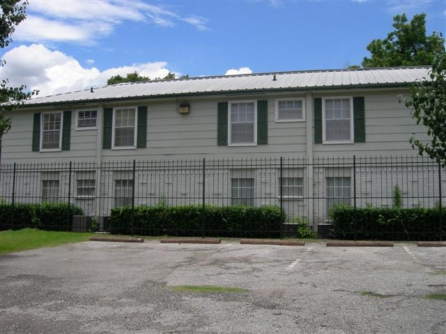 Building Photo - Heights Colony