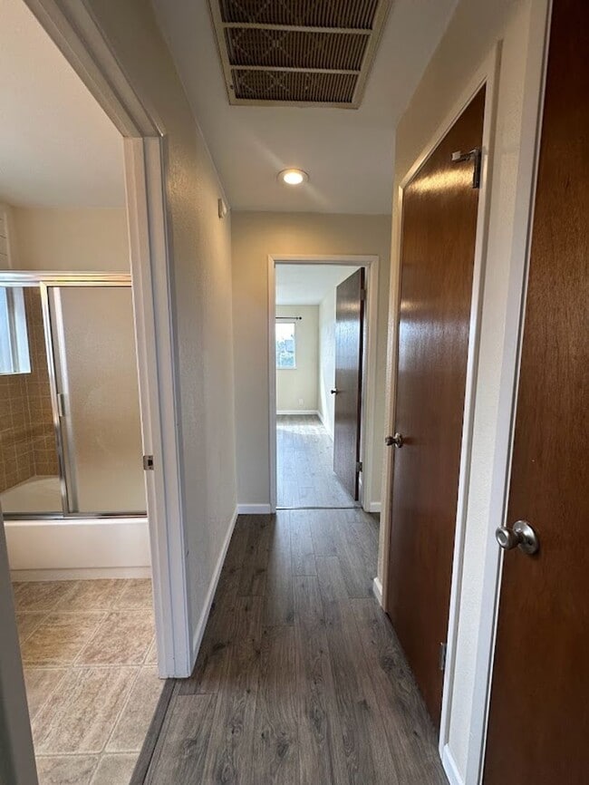 Building Photo - New exterior paint!  LVP flooring! Large y...