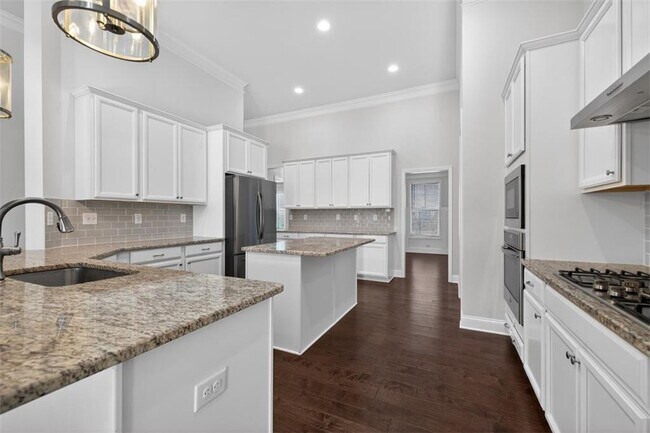 Building Photo - 3861 Heirloom Loop Ct NE