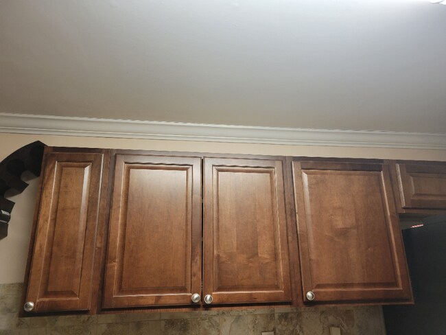 Building Photo - 5606 Bloomfield Dr