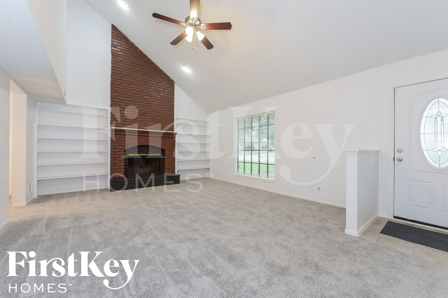 Building Photo - 14128 S Summertree Ln