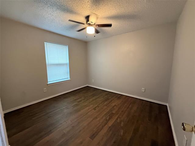 Building Photo - 3015 Flask Dr