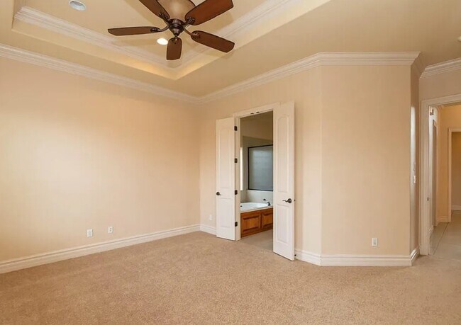 Building Photo - 7 Stonebrook Ct