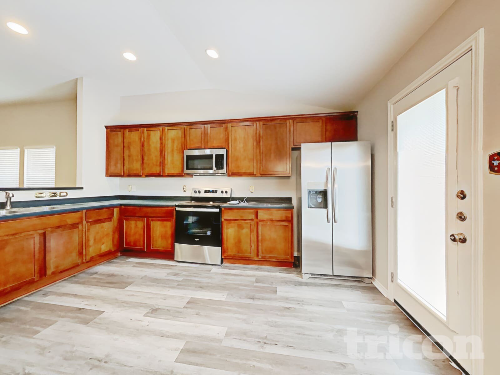 Building Photo - 9906 Sable Arrow