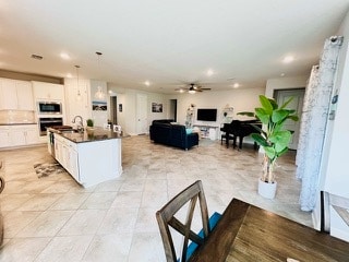 Building Photo - 24 Woodsong Ln