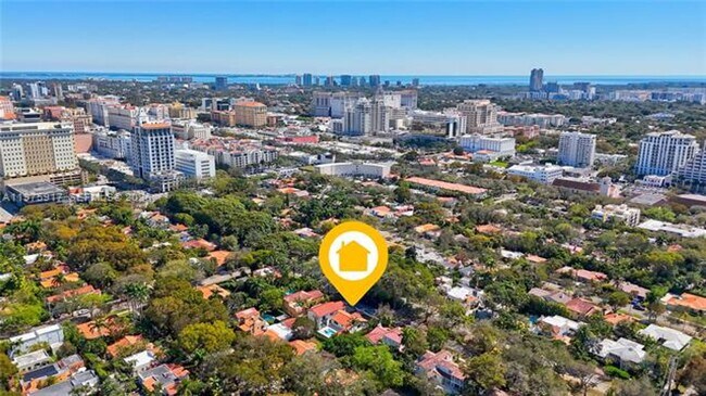 Building Photo - 519 Alhambra Cir