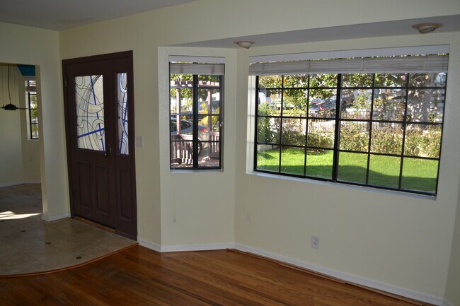 Building Photo - Three Bedroom Home + Detached Studio