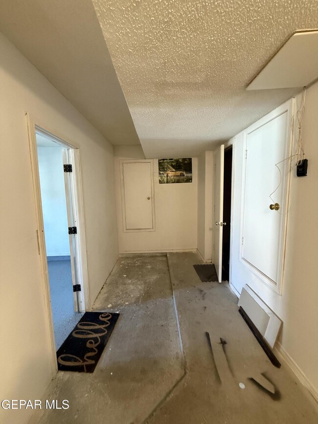 Building Photo - 3644 Tierra Bahia Dr