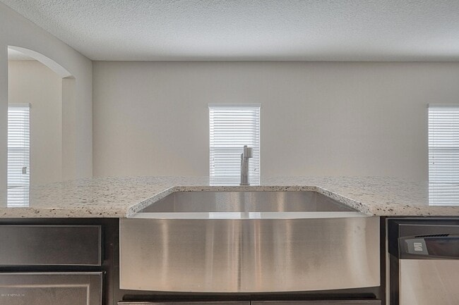 Building Photo - 78 Concave Ln