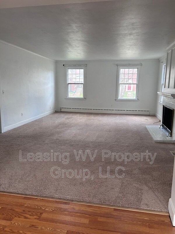 Building Photo - 609 13th Ave