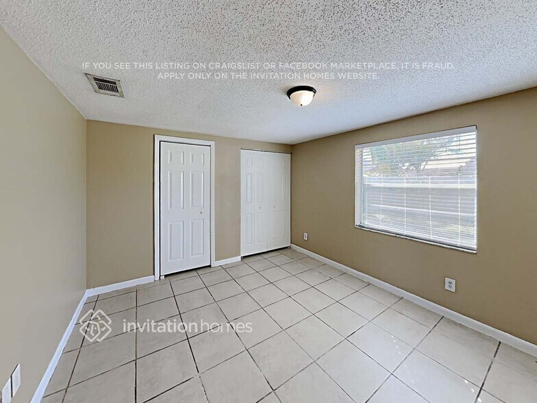 Building Photo - 10206 Vista Cove Ct