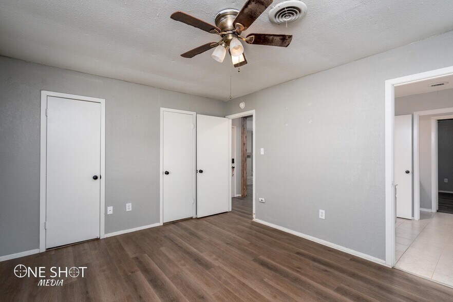 Building Photo - 3216 Chimney Rock Rd