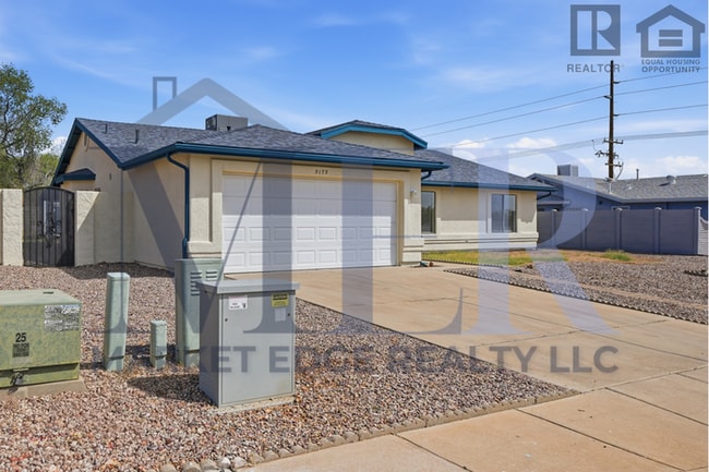 Building Photo - 4Bed/2Bath House in Sierra Vista, AZ! Ready for Immediate Move-In! -- RV GATE!
