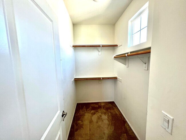 Building Photo - Beautiful 4 Bedroom Condominium with Attached Garage Located in Gated Community of Eastvale