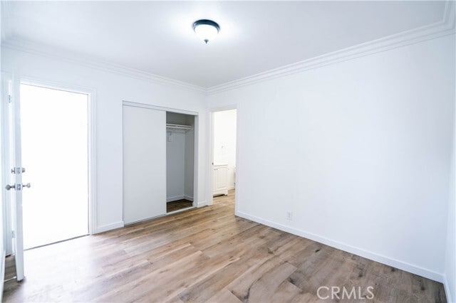 Building Photo - 7456 Kingsley Way