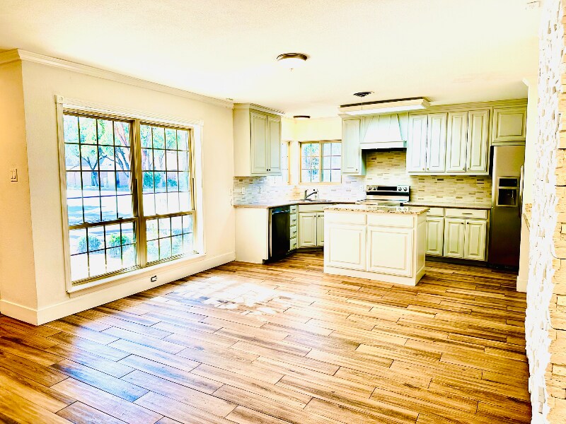 Building Photo - 4084 Purdue Ave