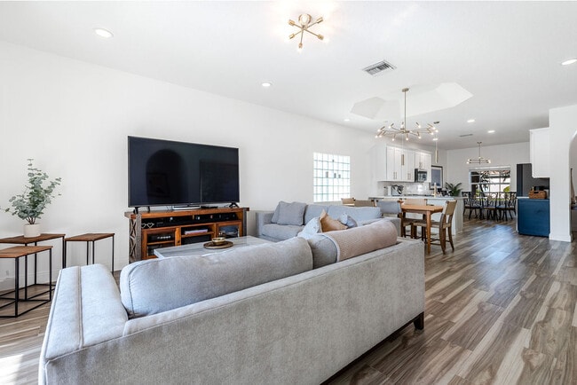 Building Photo - 2616 San Andros