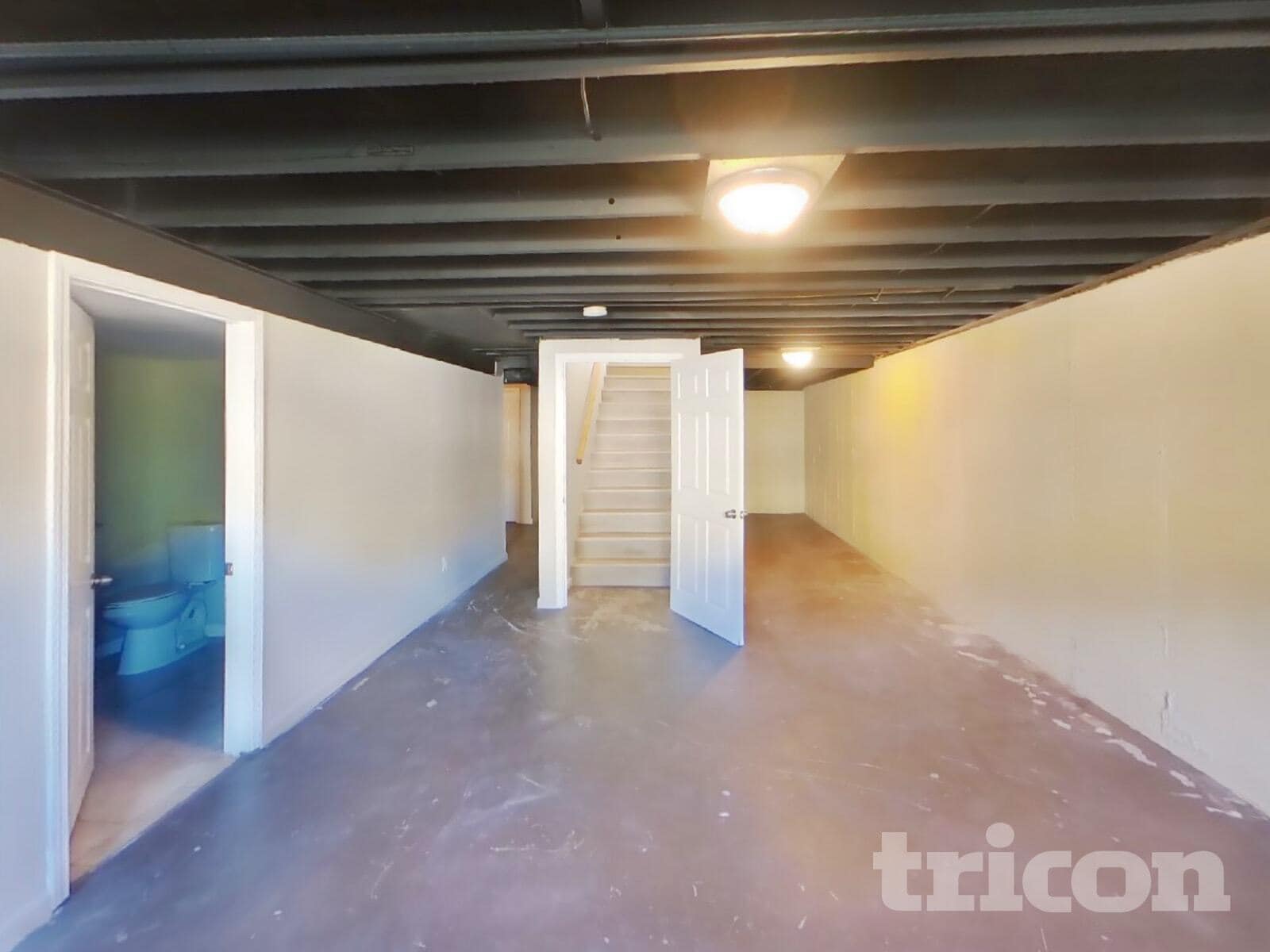 Building Photo - 43 Westbrook Dr