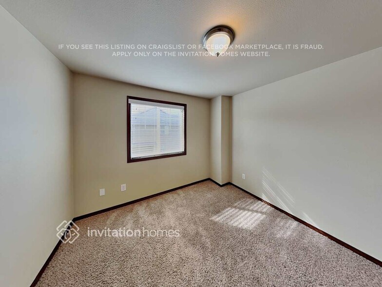 Building Photo - 4822 145th Pl NE