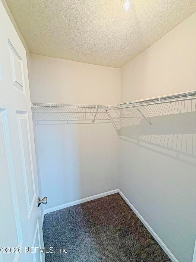 Building Photo - 8880 Grassy Bluff Dr