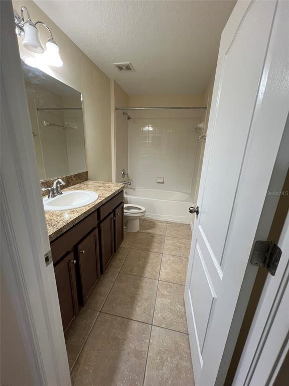 Building Photo - 9110 Savannah Grove Ln