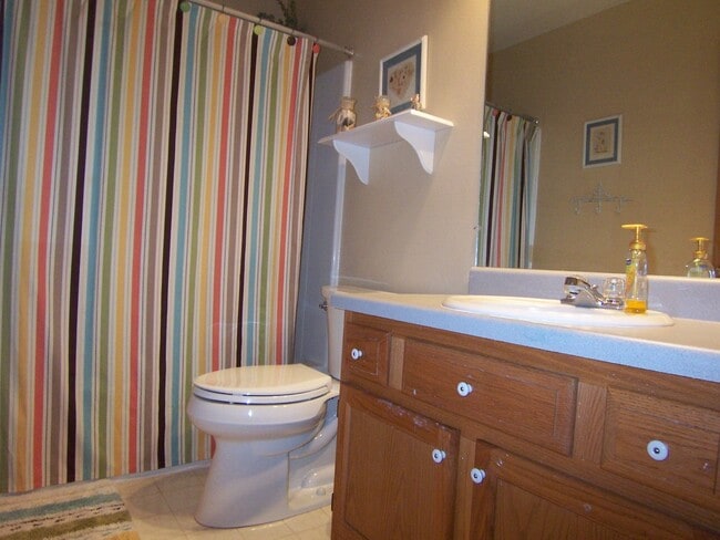 Building Photo - Available March 15! Beautiful 3 Bedroom Home in the Gilbert School District