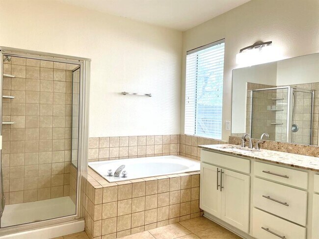 Building Photo - 16927 Bar Harbor Bend