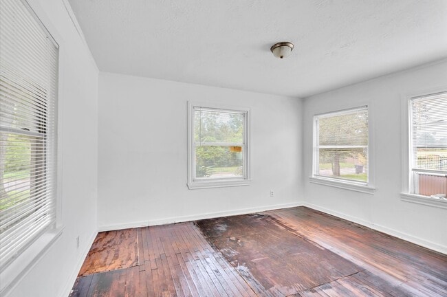 Building Photo - 3530 Griggs Rd