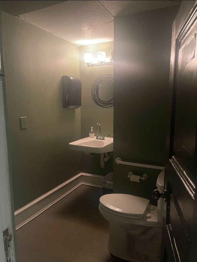 Building Photo - 1608 Spruce St