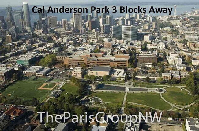 Building Photo - Perfect Bright 1BR 733sf CapHill Condo!! 9...