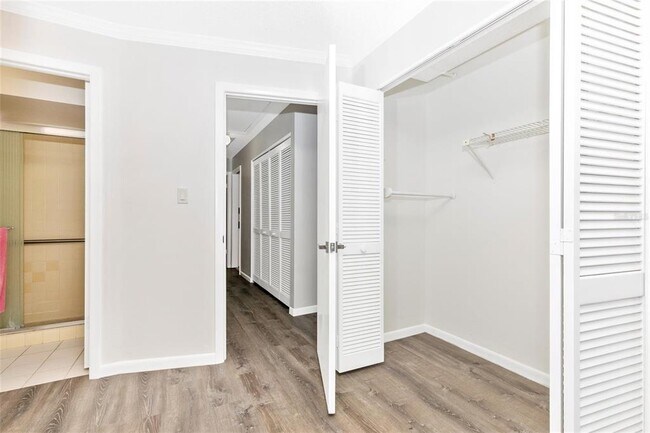 Building Photo - 4212 Center Gate Ln