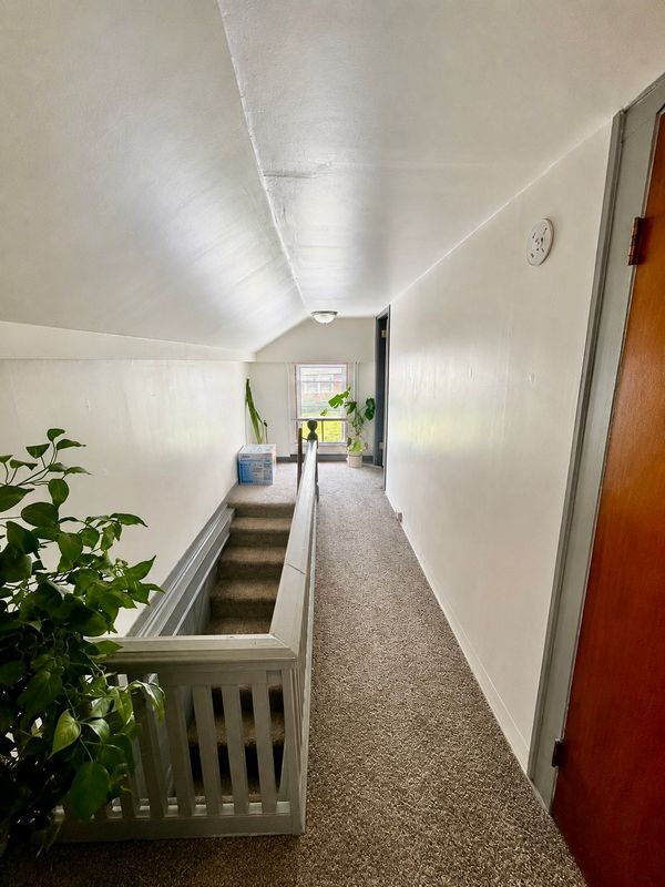 Building Photo - 179 Spruce St